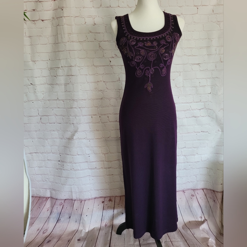 Vintage Carole Little Petites Sleeveless Beaded Dress. Purple